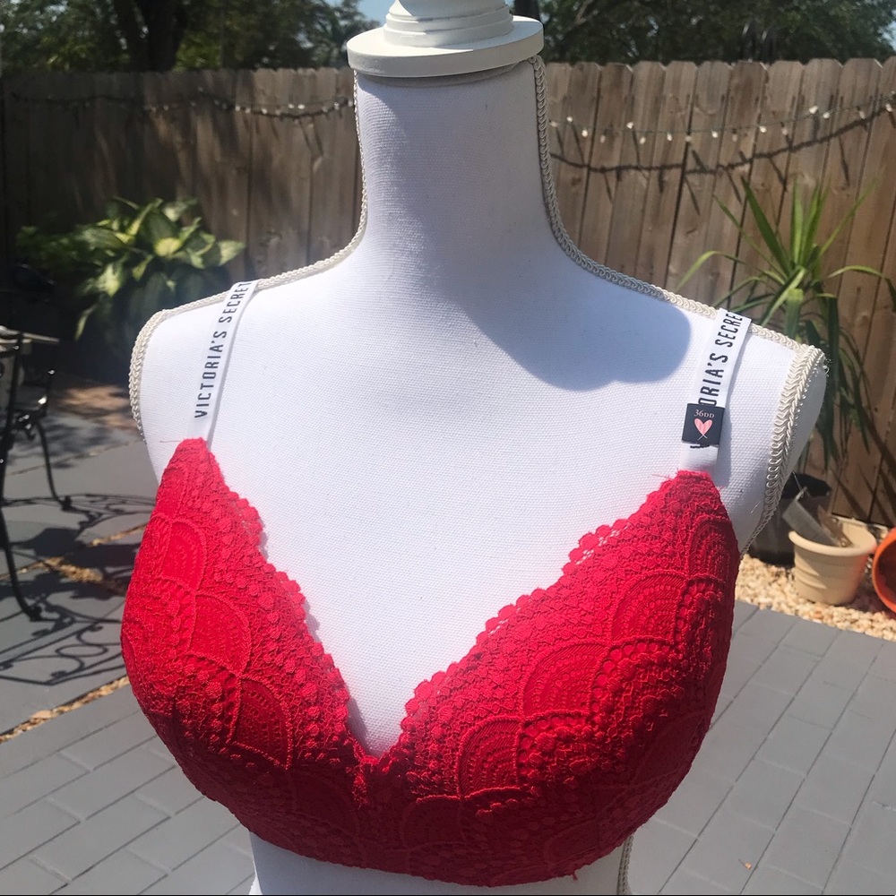 Victoria’s Secret Red Lace Wireless Bra